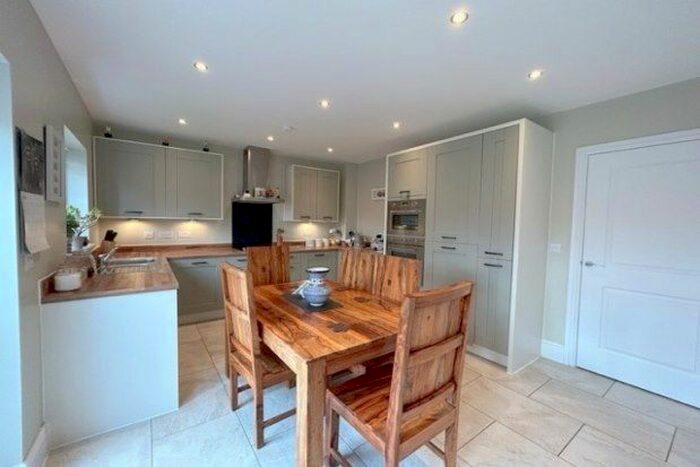 3 Bedroom Semi-Detached House To Rent In Wymund Way, Cambridge, CB22