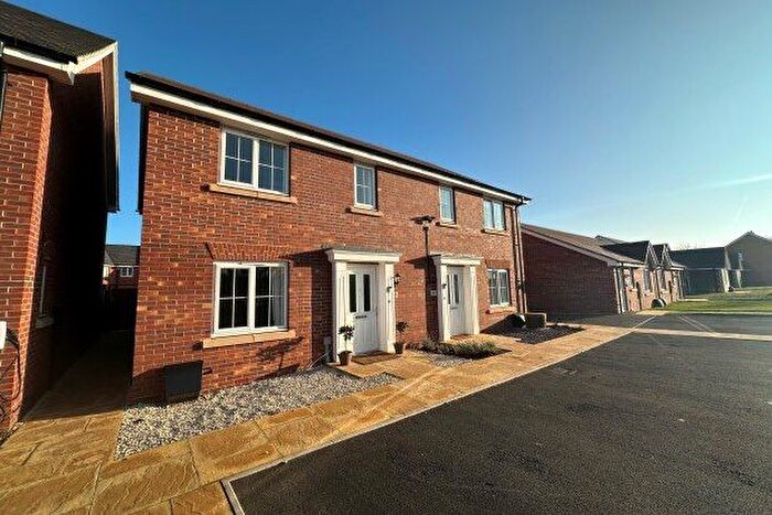 2 Bedroom Property To Rent In Nonsuch Avenue, Stratford-Upon-Avon, CV37