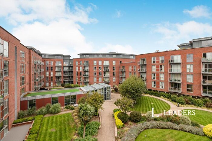 2 Bedroom Apartment To Rent In The Heart, Walton, KT12