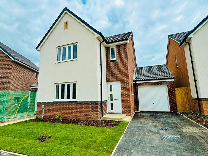 3 Bedroom Detached House To Rent In Armstrong Avenue, Wantage, OX12