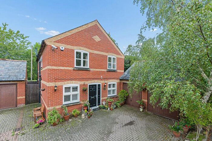 4 Bedroom Detached House For Sale In Prince Lee Gardens, Heaton Moor, SK4