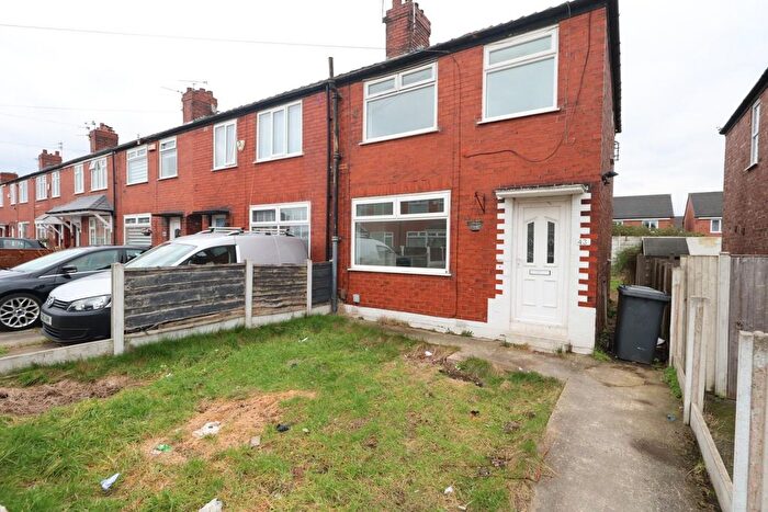 3 Bedroom End Terrace House For Sale In Lulworth Road, Eccles, M30