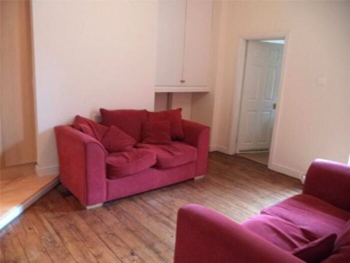 3 Bedroom Flat To Rent In Forsyth Road, West Jesmond, NE2