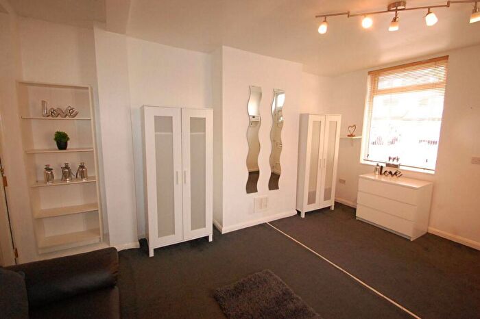 1 Bedroom Property To Rent In Ward Street - Student - -, DE22