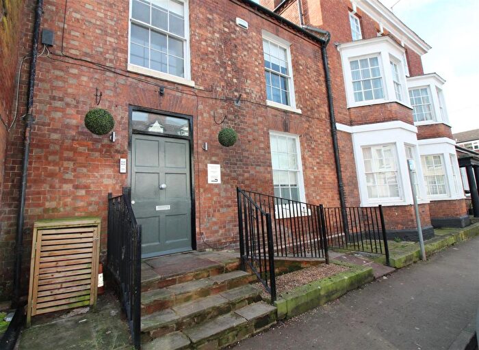 1 Bedroom Flat To Rent In B New Street, Upton-Upon-Severn, Worcester, WR8