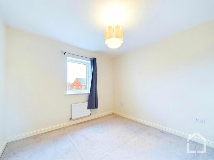 4 Bedroom Link Detached House To Rent In Heren Lane, Whitehouse, MK8