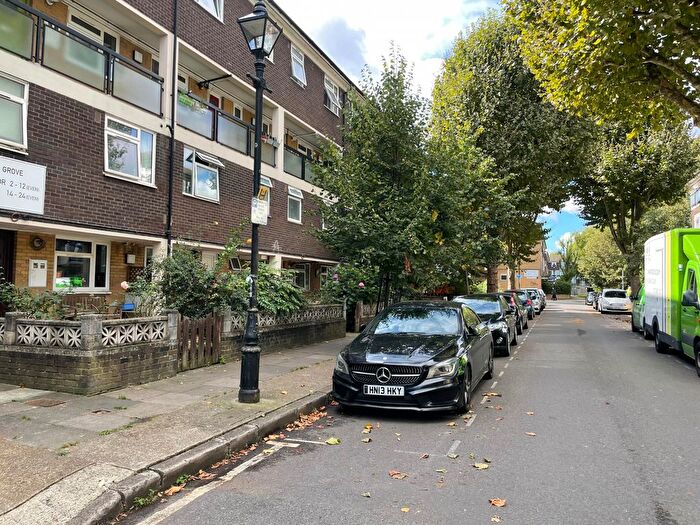 4 Bedroom Maisonette To Rent In Bow, E3
