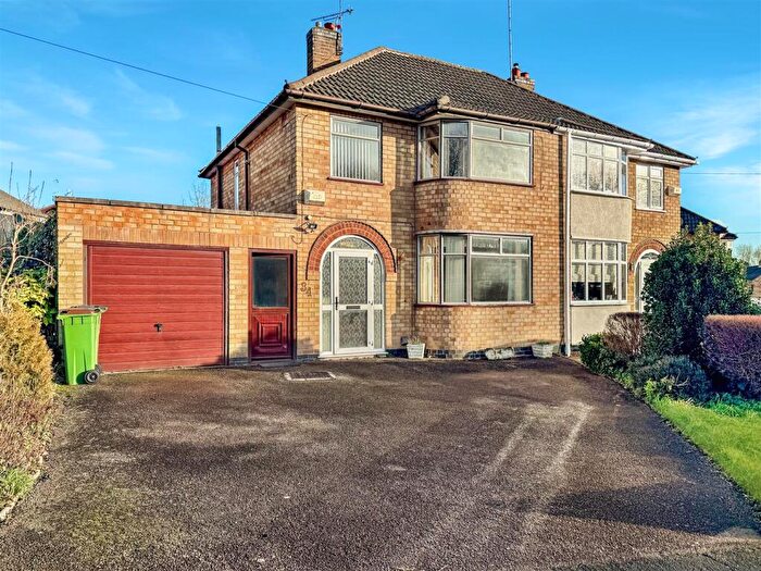 3 Bedroom Semi Detached House For Sale In Westover Road, Leicester, LE3
