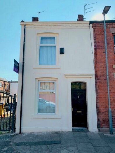 2 Bedroom House To Rent In Norfolk Street, Blackburn, BB2
