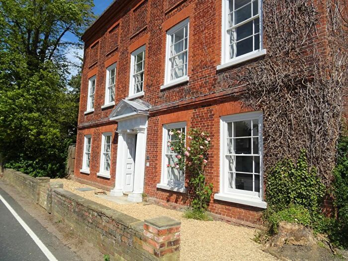 1 Bedroom Apartment To Rent In Flat, High Street, MK44