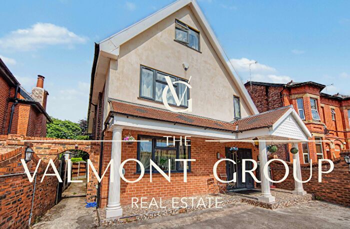 6 Bedroom Detached House For Sale In Valmont Collective Manchester, M33