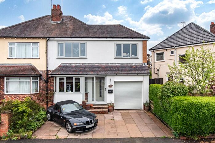 4 Bedroom Semi-Detached House For Sale In Malvern Road, Headless Cross, Redditch, Worcestershire, B97