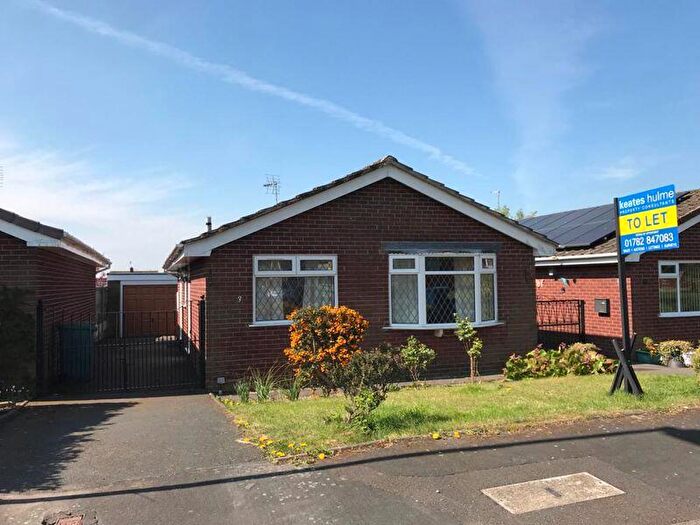 2 Bedroom Bungalow To Rent In Monks Way, Stone, ST15