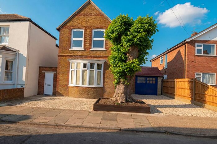 3 Bedroom Detached House To Rent In Wolsey Road, Ashford, TW15
