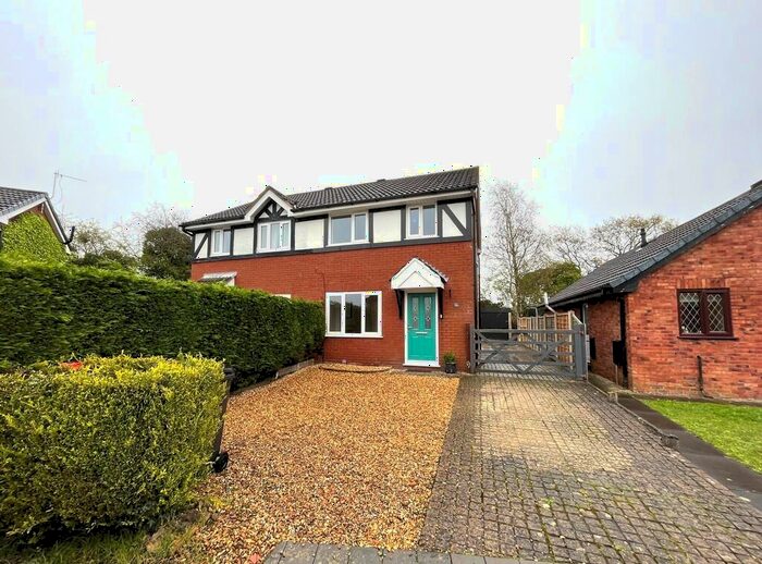 3 Bedroom Semi-Detached House To Rent In Parkside, Lea, PR2