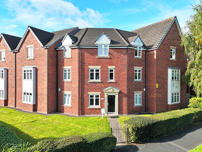 3 Bedroom Apartment For Sale In Byron Walk, Nantwich, CW5