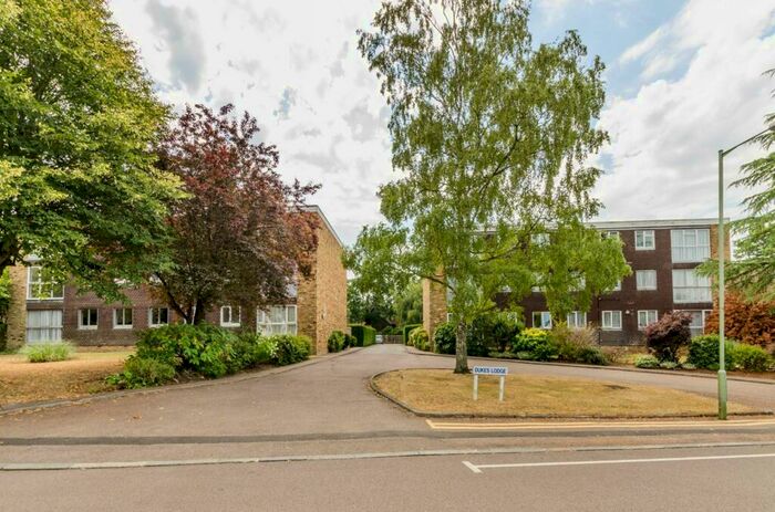3 Bedroom Flat To Rent In Eastbury Avenue, Northwood, HA6