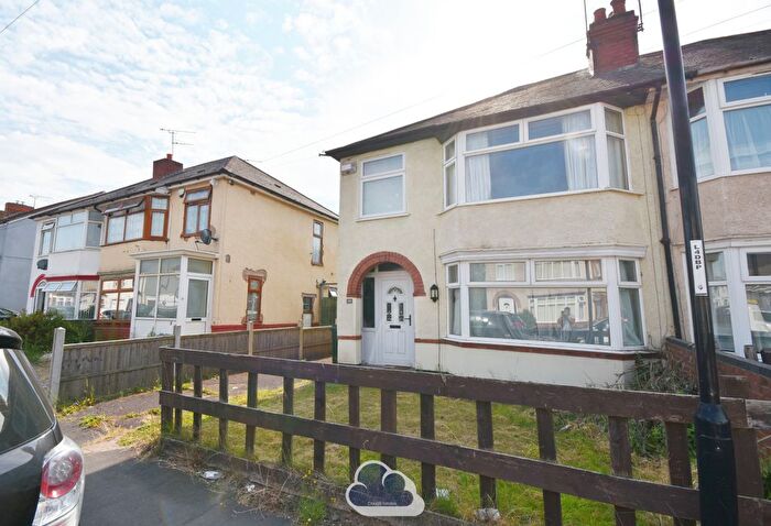3 Bedroom Semi-Detached House To Rent In Dovedale Avenue, Coventry, CV6
