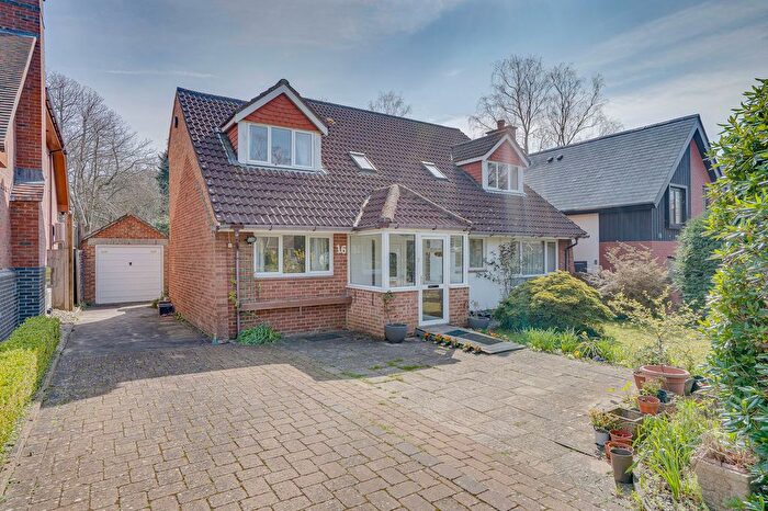 4 Bedroom Detached House For Sale In Nichol Road, Hiltingbury, Chandlers Ford, SO53
