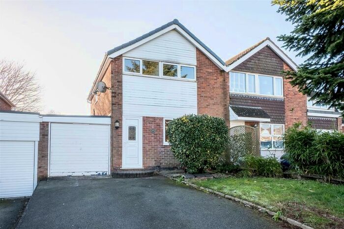 3 Bedroom Semi-Detached House To Rent In Millfield Close, Ashby-De-La-Zouch LE65