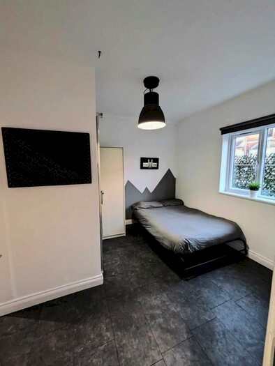1 Bedroom Studio To Rent In William Street, Swindon, SN1