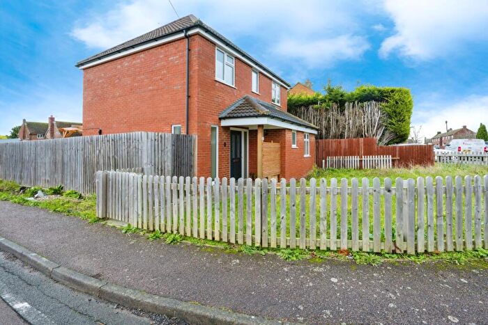 3 Bedroom Detached House For Sale In Lincoln Road, Shortstown, Bedford, Bedfordshire, MK42