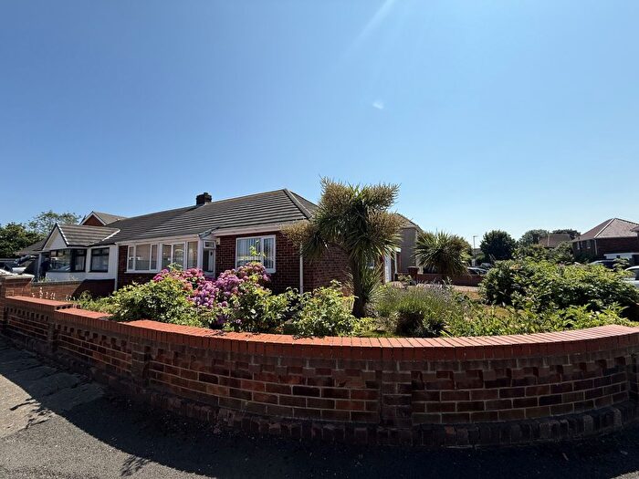 2 Bedroom Semi-Detached Bungalow For Sale In Glaisdale Grove, Seaton Carew, TS25
