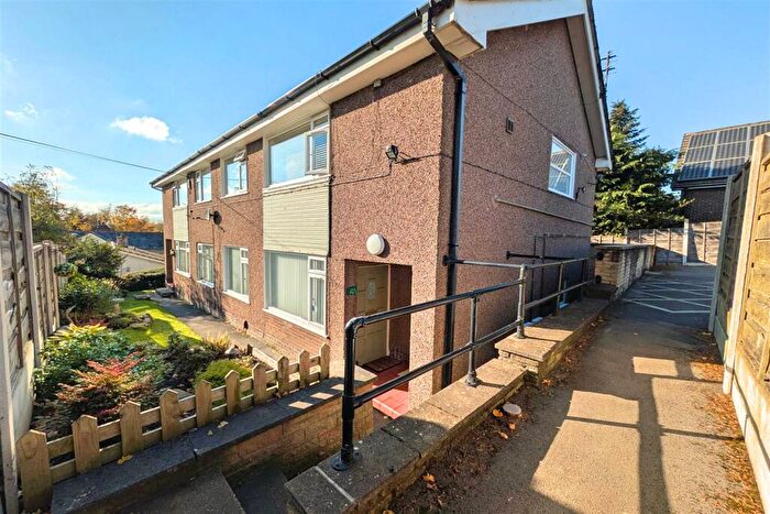 2 Bedroom Apartment To Rent In Marple Bridge, Stockport, SK6