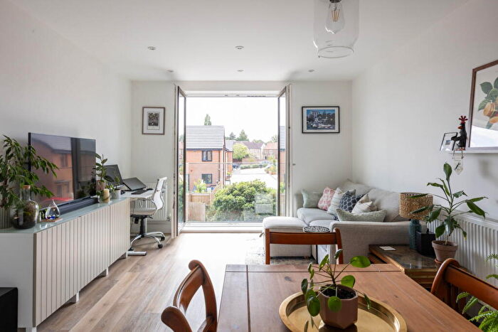 1 Bedroom Flat For Sale In Caxton Road, Frome, BA11