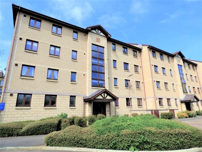 2 Bedroom Flat To Rent In St Clair Avenue, Easter Road, Edinburgh EH6