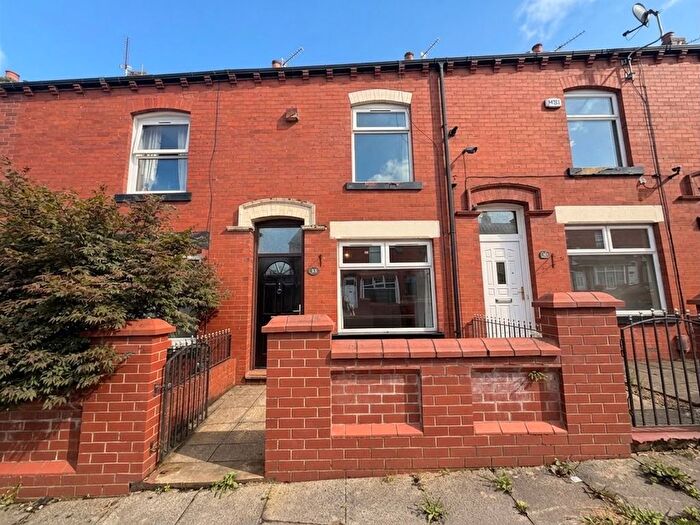 2 Bedroom Terraced House To Rent In South View Street, Bolton, Greater Manchester, BL2