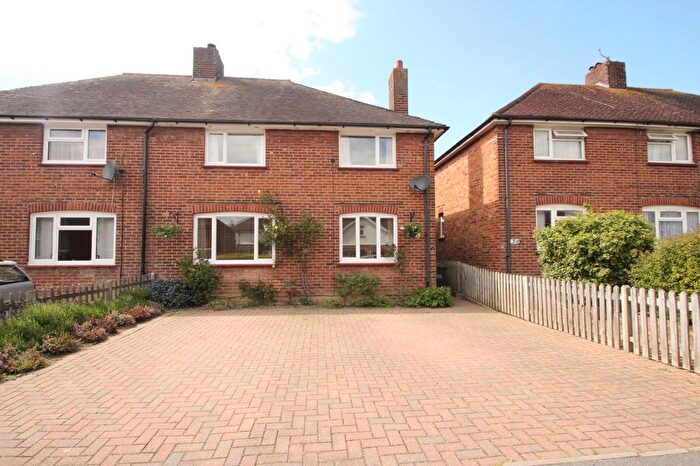 3 Bedroom Semi Detached House For Sale In The Chase, Tonbridge, TN10
