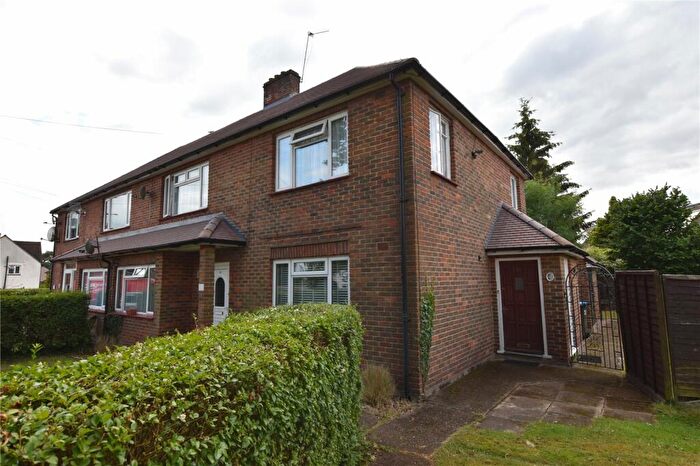 2 Bedroom Property To Rent In Foxon Lane, Caterham, Surrey, CR3