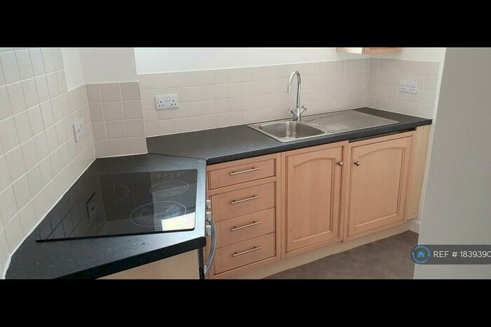 1 Bedroom Flat To Rent In Gloucester Road, Coleford, GL16