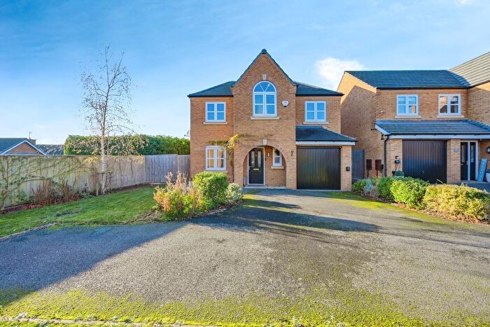 4 Bedroom Detached House For Sale In Croft Close, Two Gates, Tamworth, B77