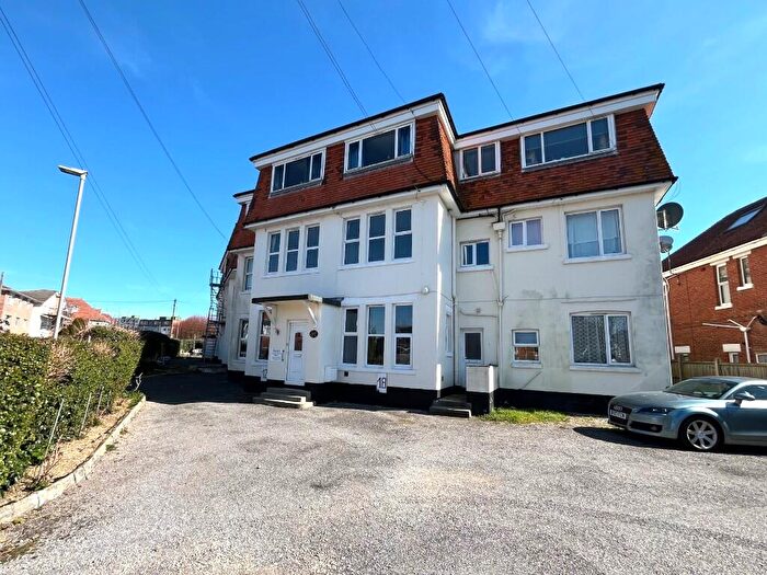 1 Bedroom Flat For Sale In Burlington Road, Swanage, Dorset, BH19