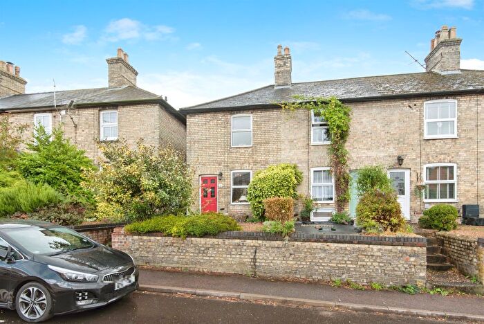 3 Bedroom End Of Terrace House For Sale In Mill Road, Royston, SG8