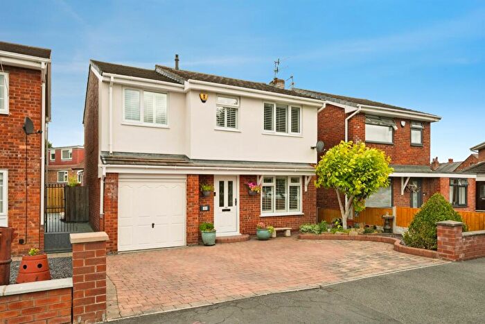 3 Bedroom Detached House For Sale In Buckingham Avenue, Wirral, CH63