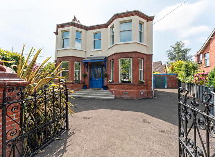 5 Bedroom Detached House For Sale In Dunmurry Lane, Belfast, BT17