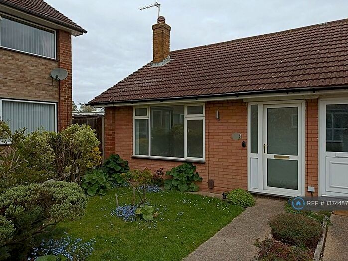 1 Bedroom Bungalow To Rent In Challenge Close, Gravesend, DA12