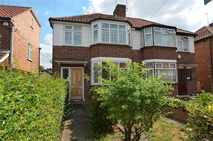 3 Bedroom Semi-Detached House To Rent In Oakhampton Road, Mill Hill, NW7