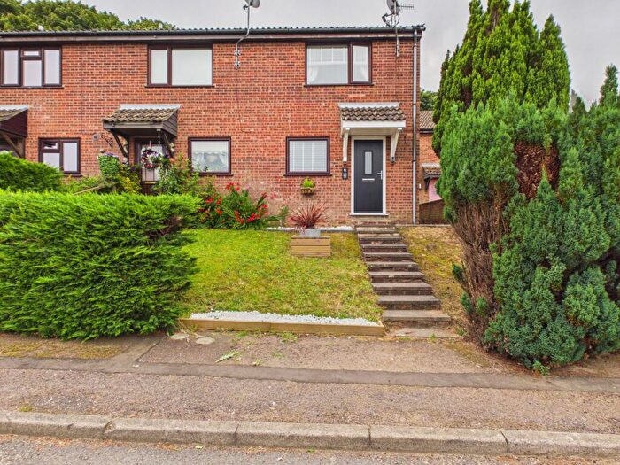 2 Bedroom Terraced House For Sale In Dixon Road, Cromer, NR27