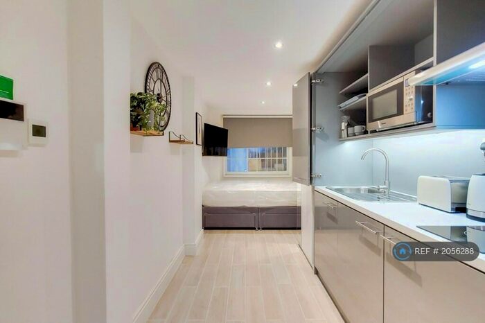 Studio To Rent In Gloucester Place, London, NW1