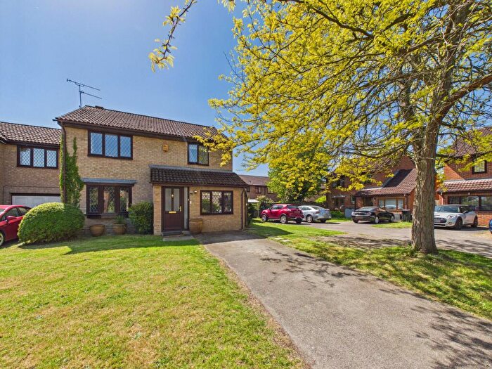 5 Bedroom Detached House For Sale In Adwell Drive, Lower Earley, RG6