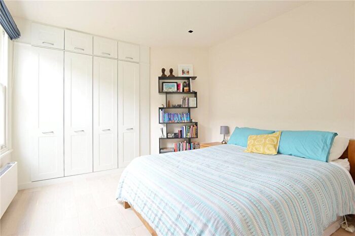 4 Bedroom House To Rent In Crawthew Grove, East Dulwich, London, SE22