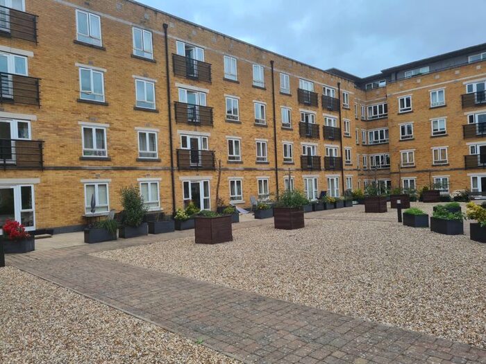 1 Bedroom Flat To Rent In Ovaltine Court, Ovaltine Drive, Kings Langley, Hertfordshire, WD4