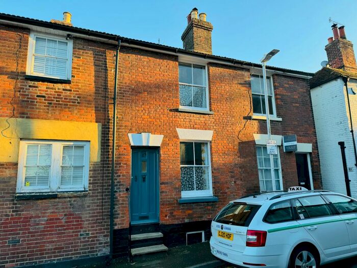 2 Bedroom Terraced House To Rent In Tanners Street, Faversham, ME13