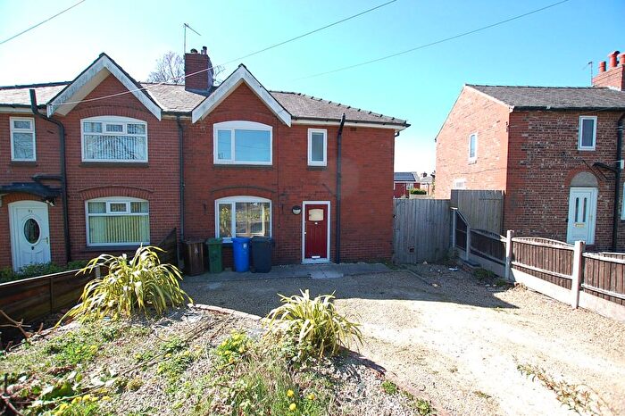 3 Bedroom Semi-Detached House To Rent In Montague Road, Ashton-Under-Lyne, Greater Manchester, OL6