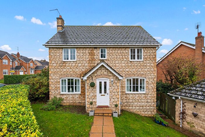 4 Bedroom Detached House For Sale In Bramblewood Road, Weldon, NN17