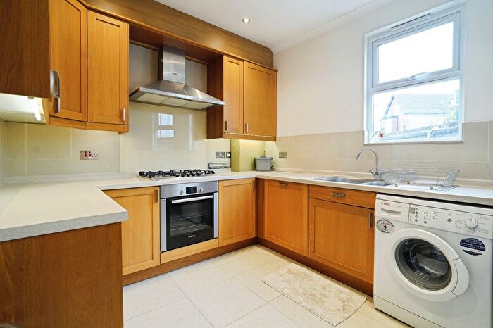 3 Bedroom Terraced House To Rent In Ormeley Road, London, SW12